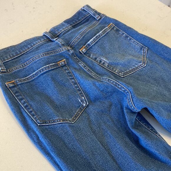 Abercrombie & Fitch Then Ankle Straight Ultra High Rise Distressed Denim Size 28 - Picture 8 of 8